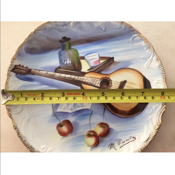 Decorative Wall Plate Guitar 8 1/4” M. Kuritz - Picture 7 of 7